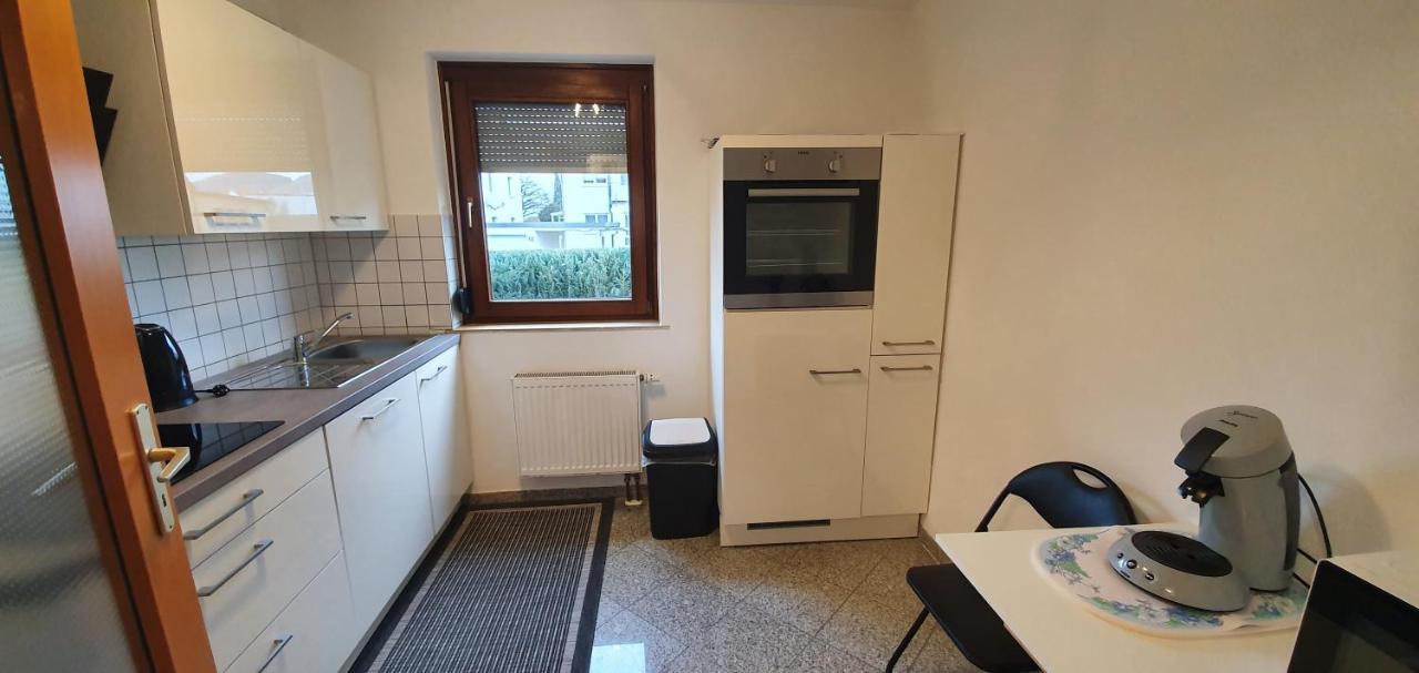 Outletcity Ferienwohnung - Apartment 4 Metzingen  Exterior foto